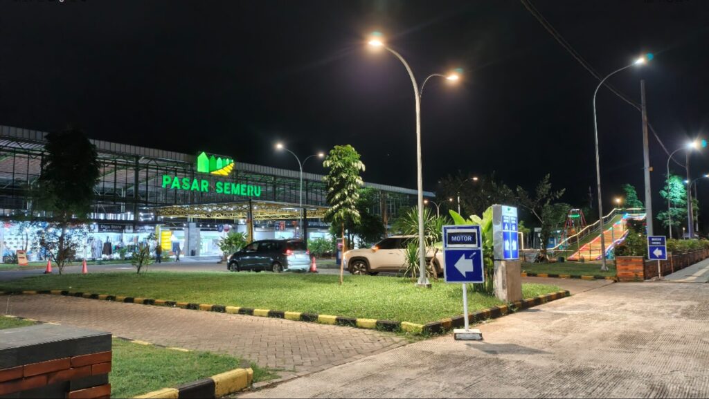 Pasar Modern Mojokerto Hadir di Pasar Semeru, Lengkap dengan Wahana Permainan