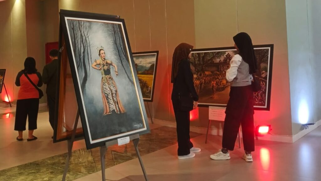Jejak Budaya Nusantara Hadir di Sunrise Mall Mojokerto Lewat Pameran Foto dan Lukisan